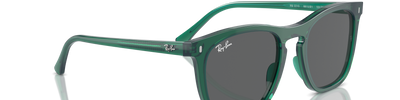 Ray-Ban RB2210 6615B1